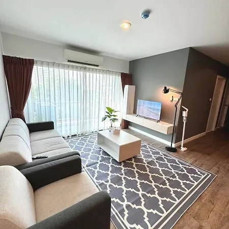 Family Room In Charan Pinklao